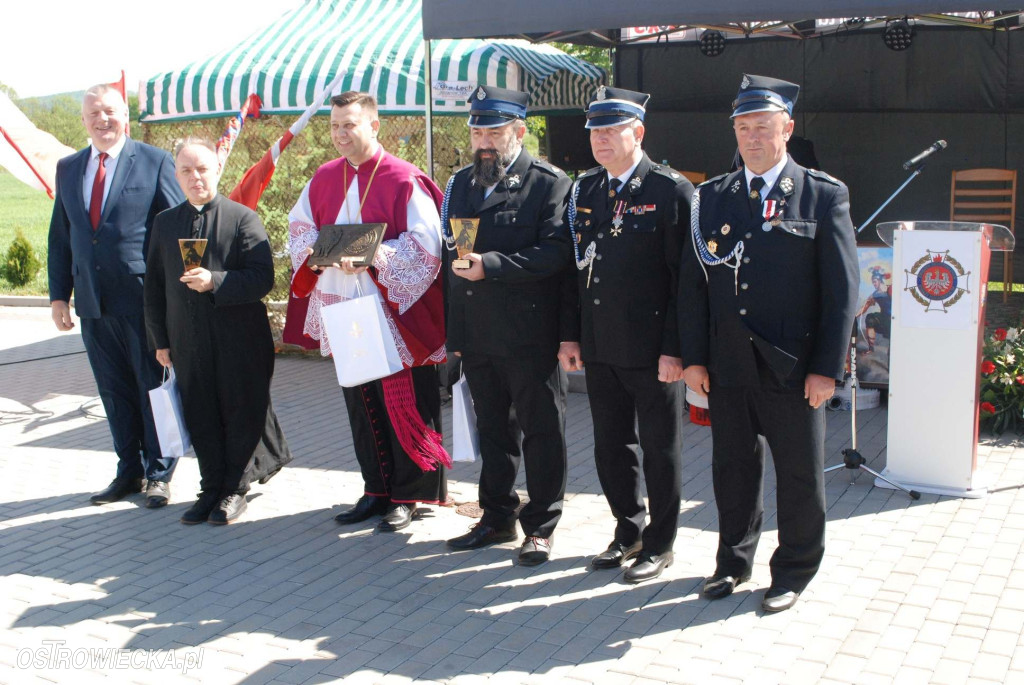 Obchody Dnia Strażaka w Waśniowie