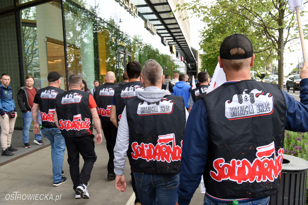Protest hutników w Warszawie