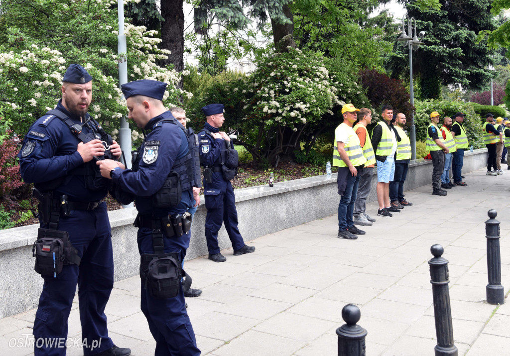 Protest hutników w Warszawie