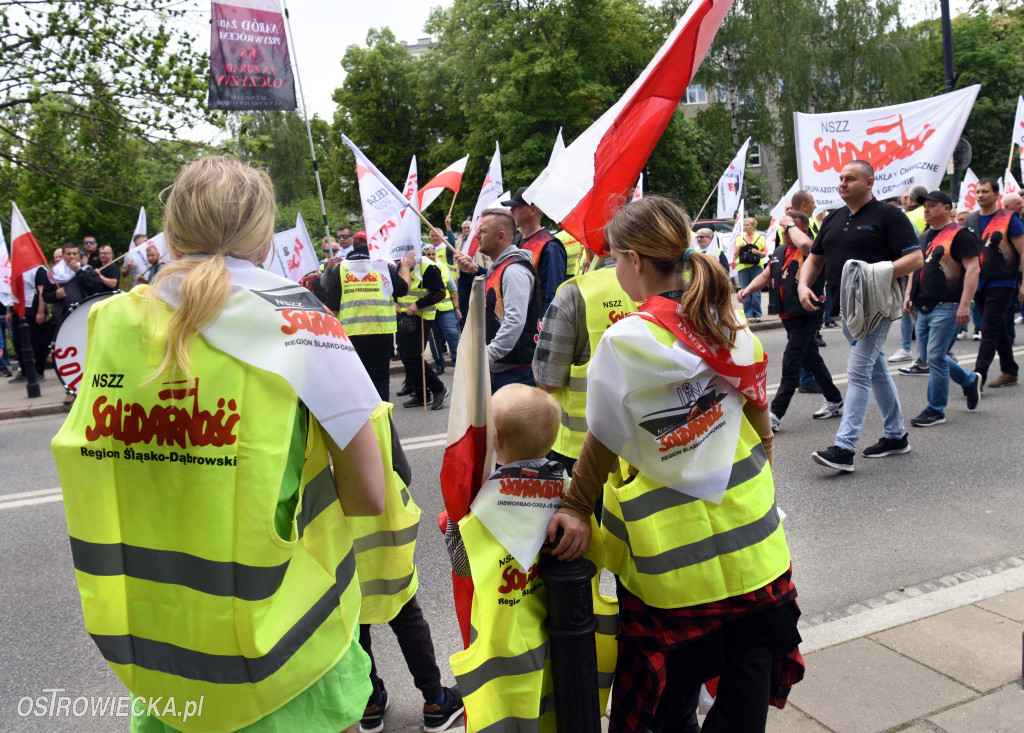 Protest hutników w Warszawie