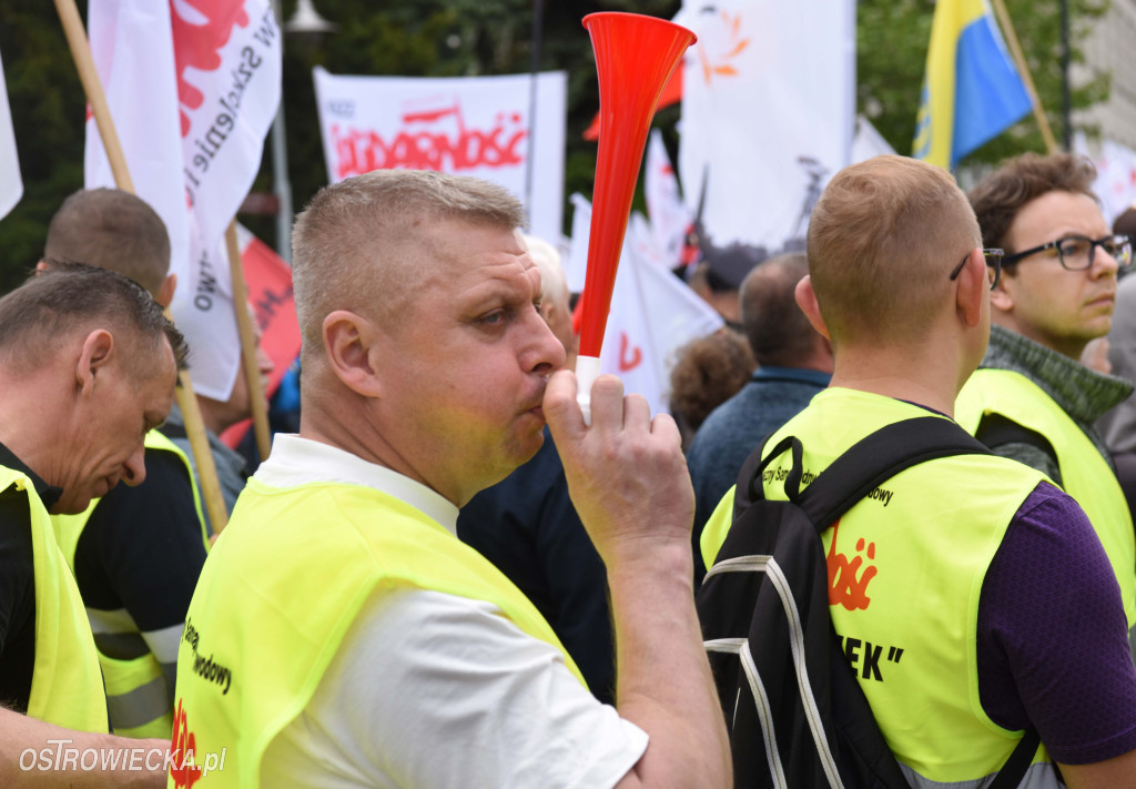 Protest hutników w Warszawie