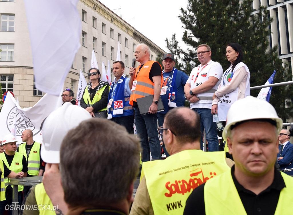 Protest hutników w Warszawie