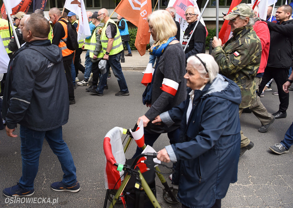 Protest hutników w Warszawie