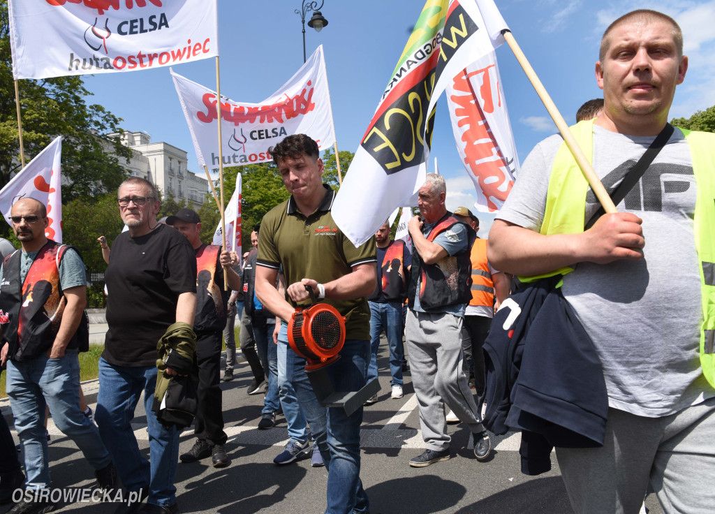 Protest hutników w Warszawie