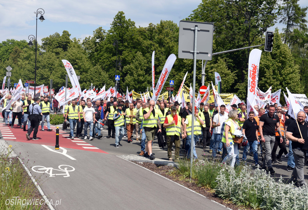 Protest hutników w Warszawie