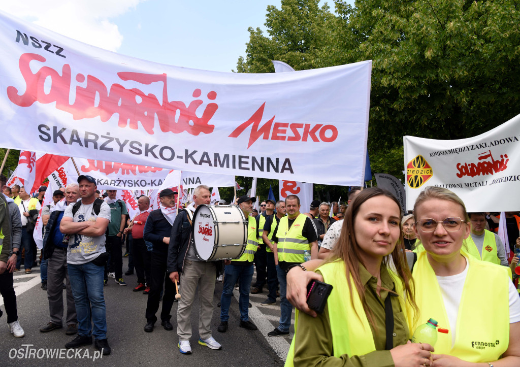 Protest hutników w Warszawie