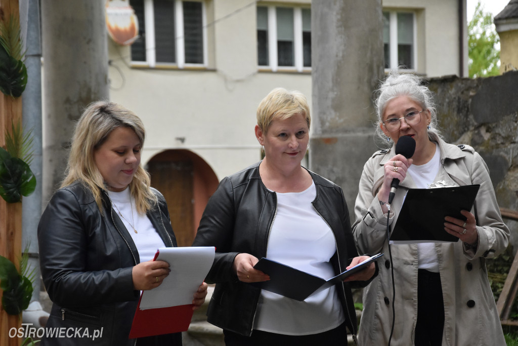Kawiarenka muzyczna -poetycka zachwyciła