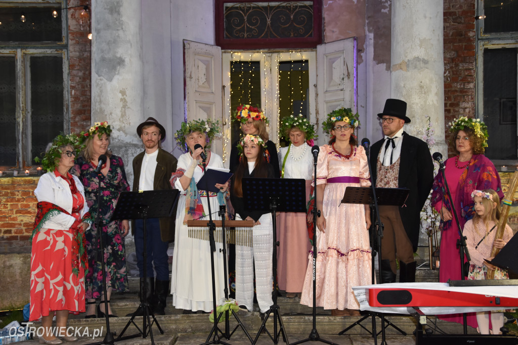 Kawiarenka muzyczna -poetycka zachwyciła