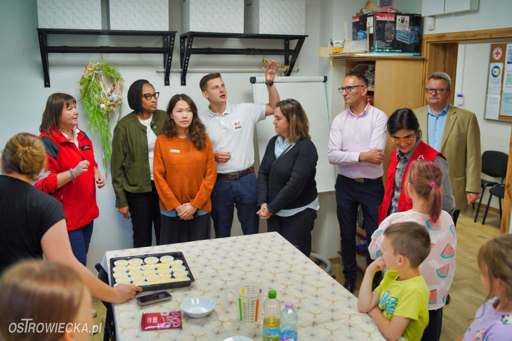 Z wizytą w centrum integracyjnym