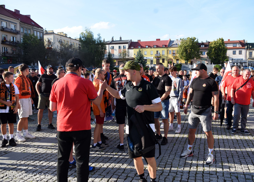 Kibice przeciw imigrantom