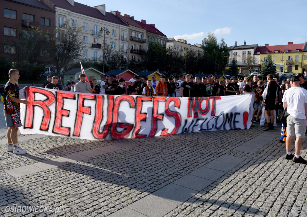 Kibice przeciw imigrantom