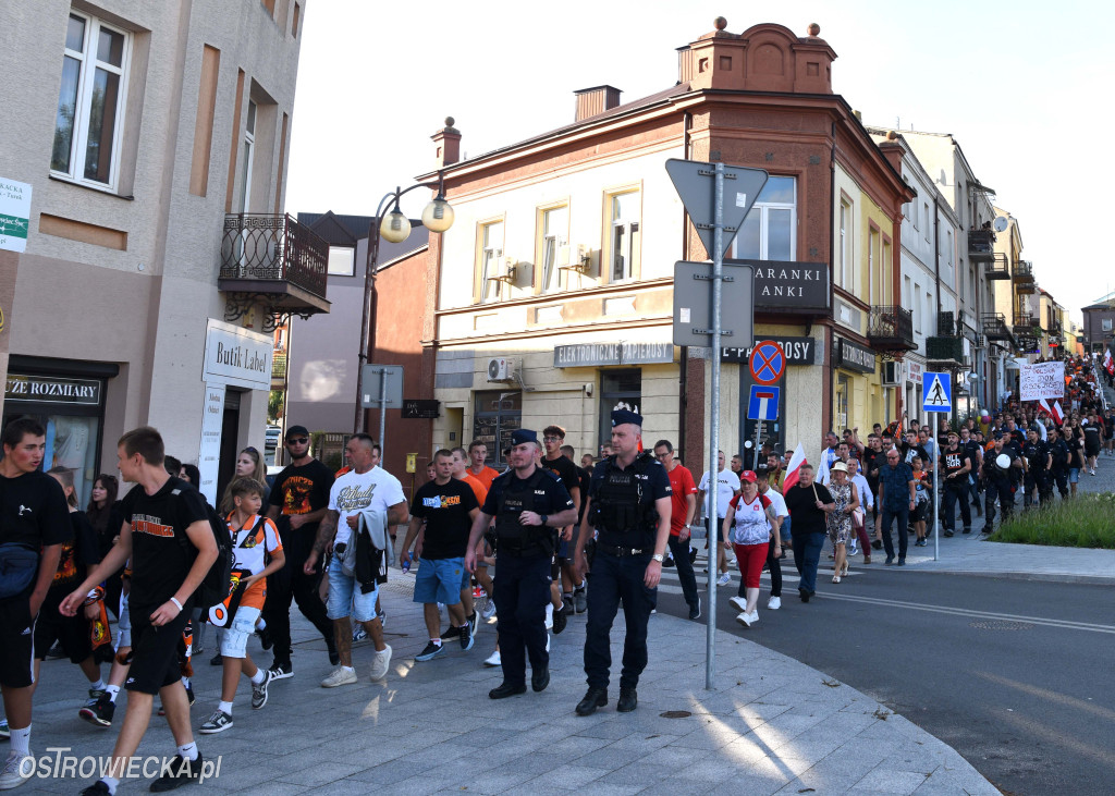 Kibice przeciw imigrantom