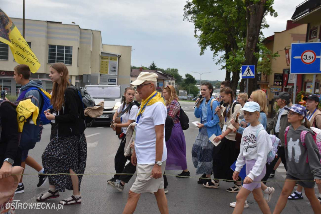 Pielgrzymi na Jasną Górę