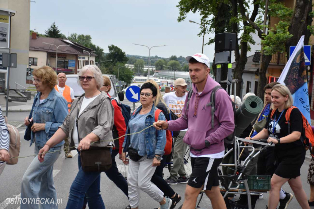 Pielgrzymi na Jasną Górę