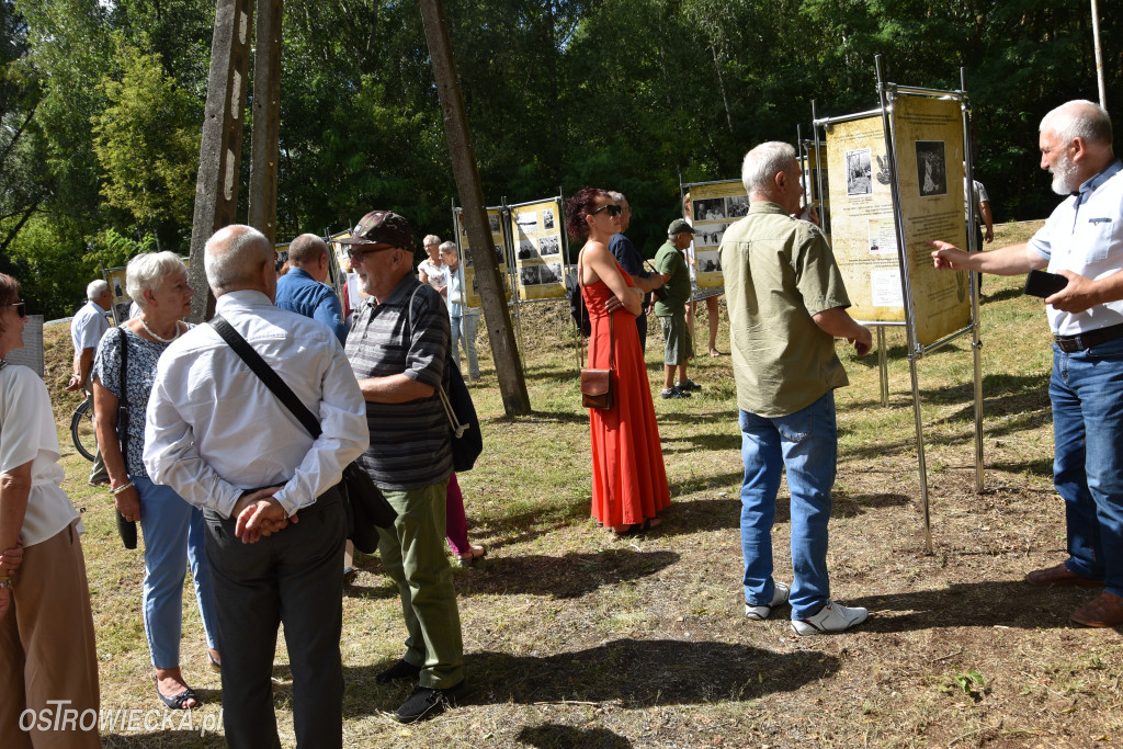 Uroczystość ku pamięci czterech żołnierzy AK