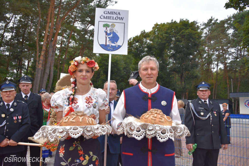 Dożynki Powiatowo-Gminne w Ćmielowie