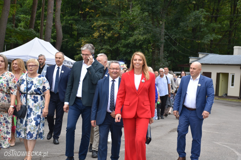 Dożynki Powiatowo-Gminne w Ćmielowie
