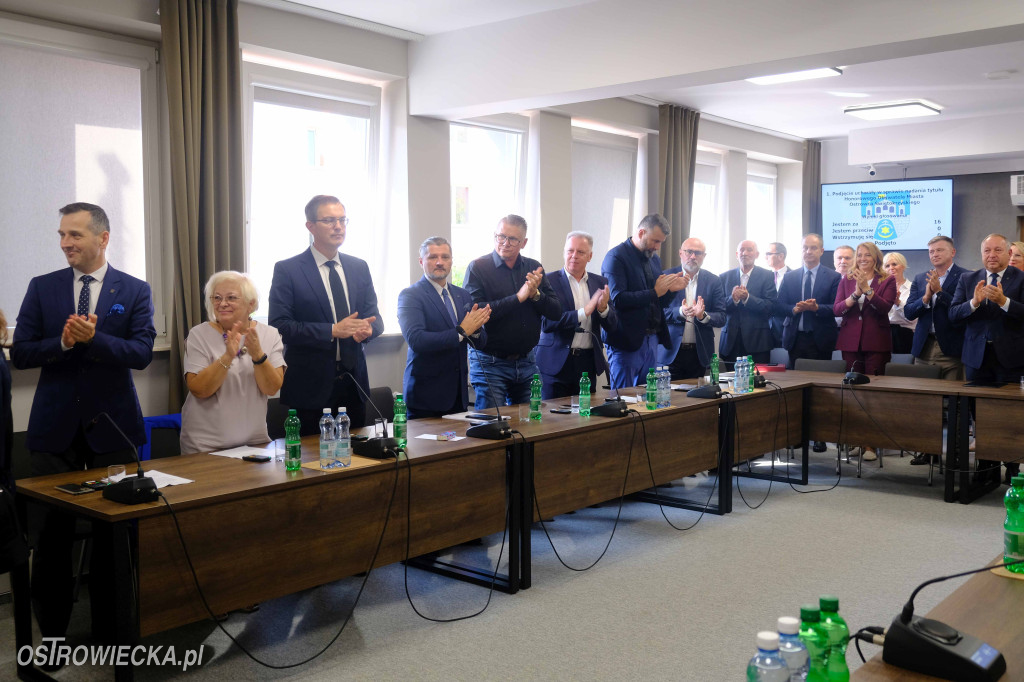 Mirosław Baka- honorowym obywatelem Ostrowca