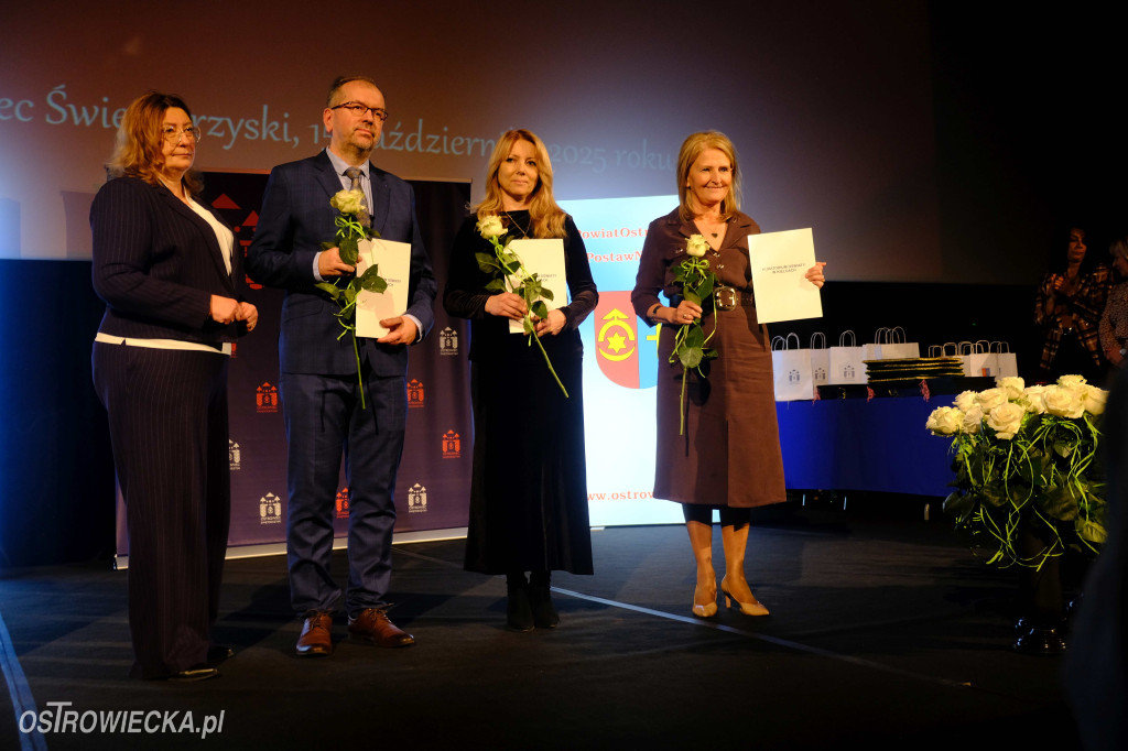 Dzień Nauczyciela w Ostrowcu