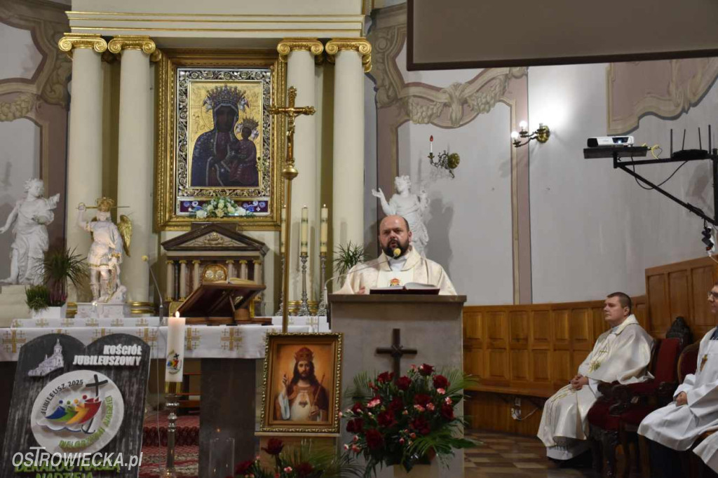  Intronizacja Najświętszego Serca Pana Jezusa