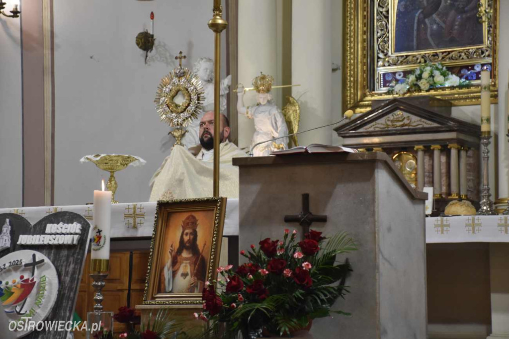  Intronizacja Najświętszego Serca Pana Jezusa