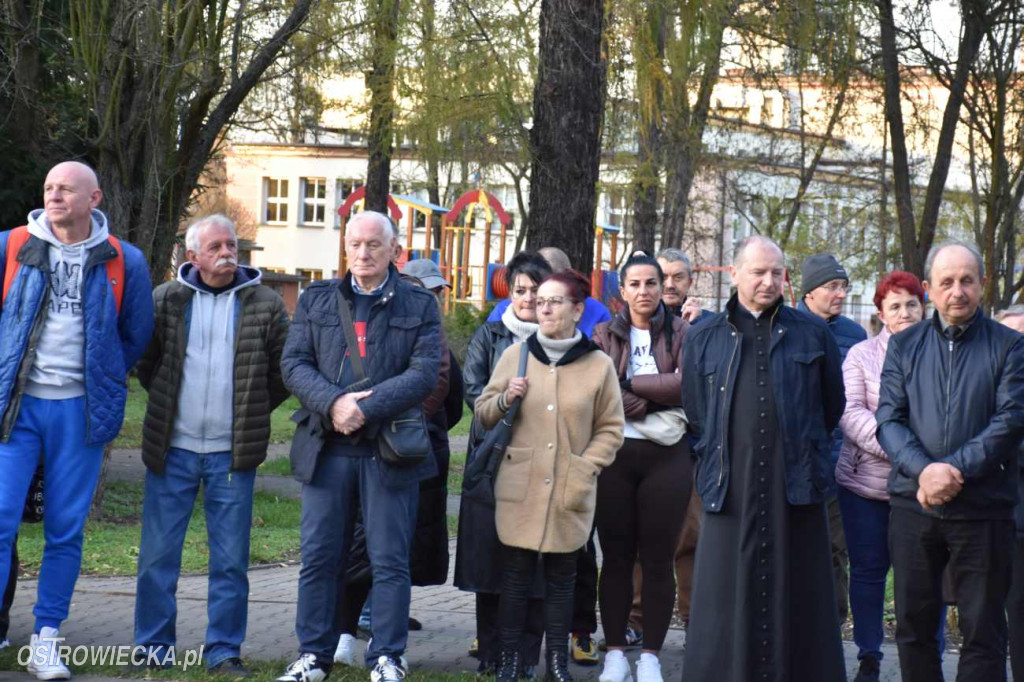 Ławeczka Włodka Sajdy – dar pamięci przyjaciół