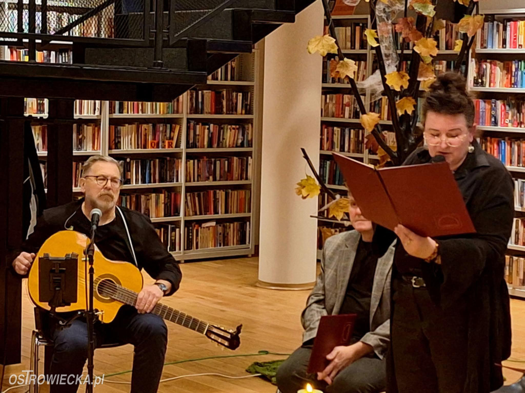 Poetyckie Zaduszki z Klubem \