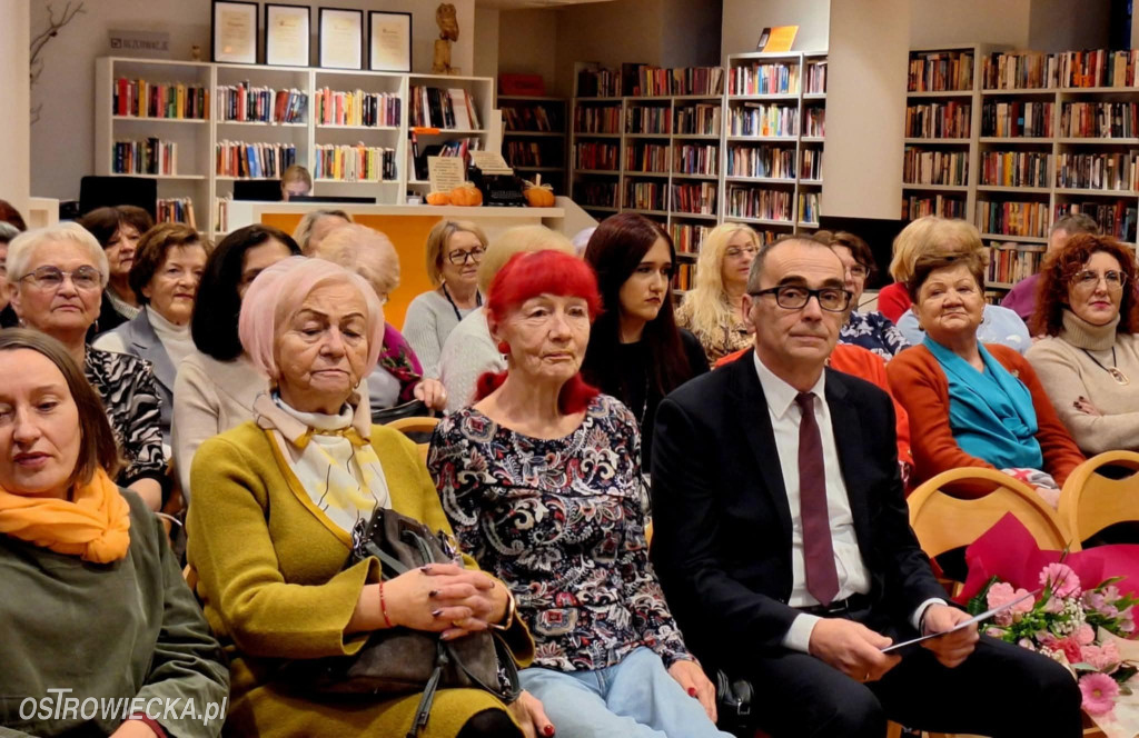 Poetyckie Zaduszki z Klubem \