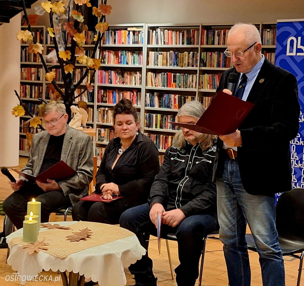 Poetyckie Zaduszki z Klubem \