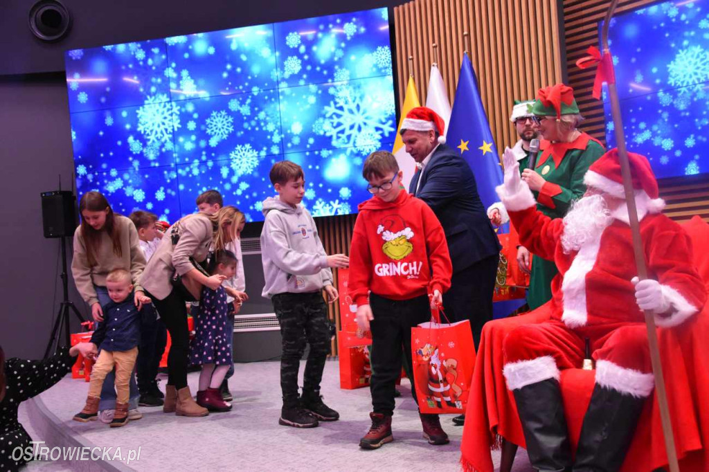 Mikołajkowa kraina pełna świątecznego blasku