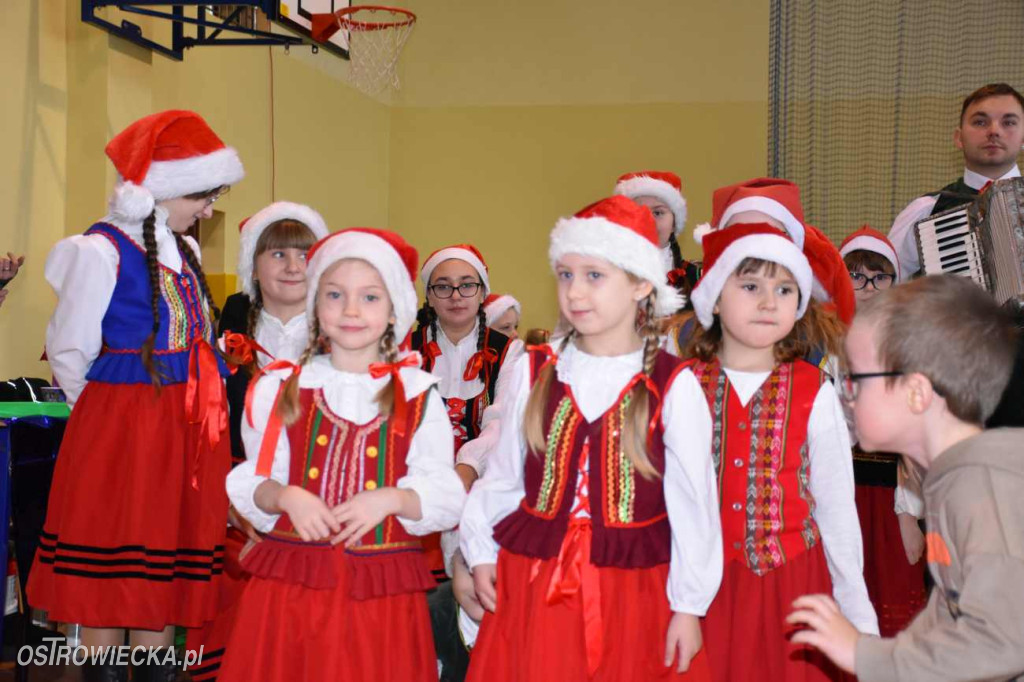 Magia Świąt Bożego Narodzenia w Waśniowie