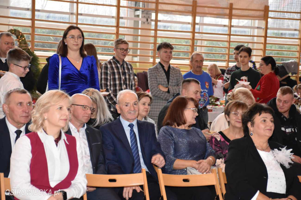 Magia Świąt Bożego Narodzenia w Waśniowie