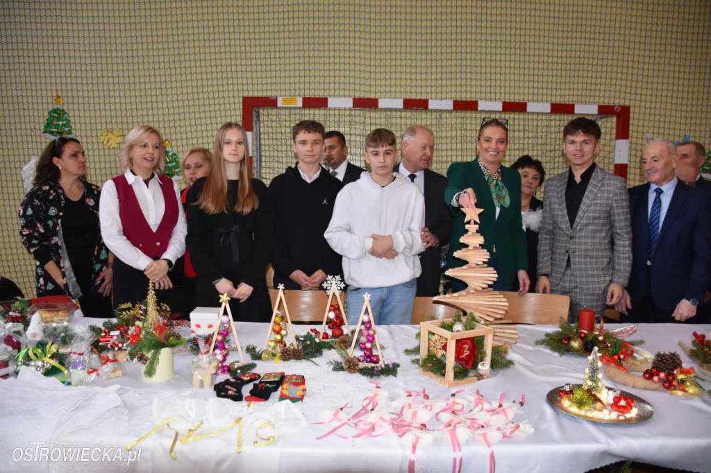 Magia Świąt Bożego Narodzenia w Waśniowie