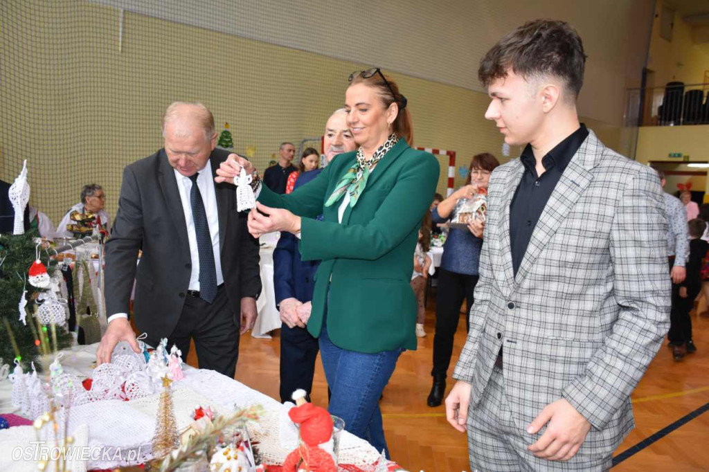 Magia Świąt Bożego Narodzenia w Waśniowie