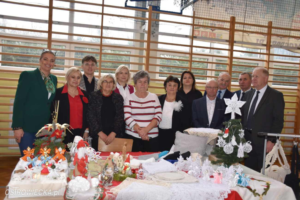 Magia Świąt Bożego Narodzenia w Waśniowie