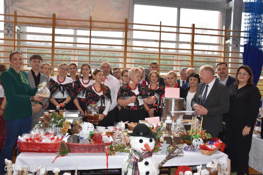 Magia Świąt Bożego Narodzenia w Waśniowie