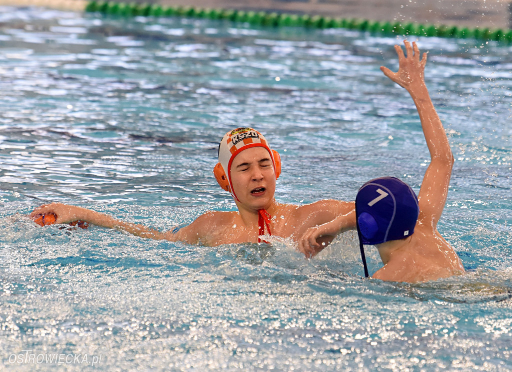 Trwają mistrzostwa młodzików w piłce wodnej