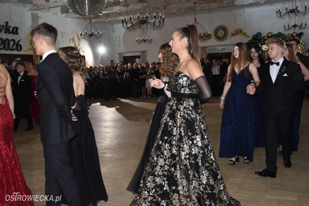 „Staszic” pierwszy na studniówkowym parkiecie