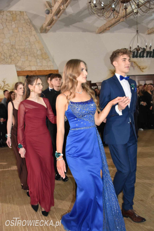 „Staszic” pierwszy na studniówkowym parkiecie