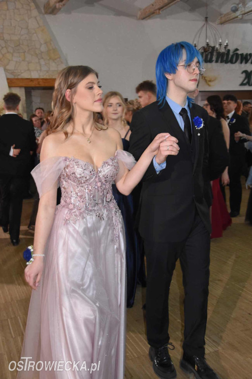 „Staszic” pierwszy na studniówkowym parkiecie