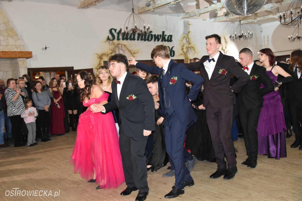 „Staszic” pierwszy na studniówkowym parkiecie