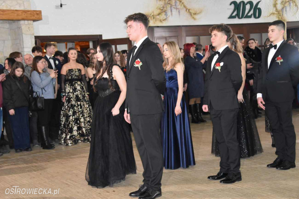 „Staszic” pierwszy na studniówkowym parkiecie