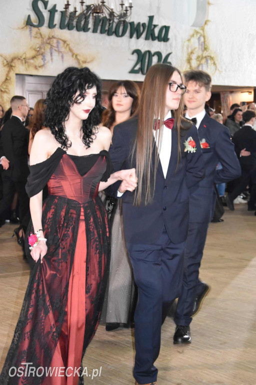 „Staszic” pierwszy na studniówkowym parkiecie