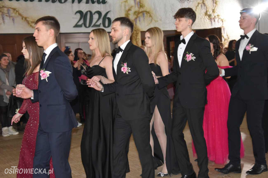 „Staszic” pierwszy na studniówkowym parkiecie