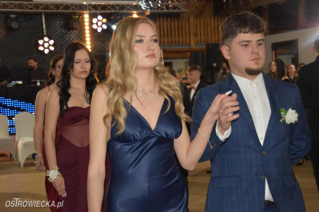 „Staszic” pierwszy na studniówkowym parkiecie