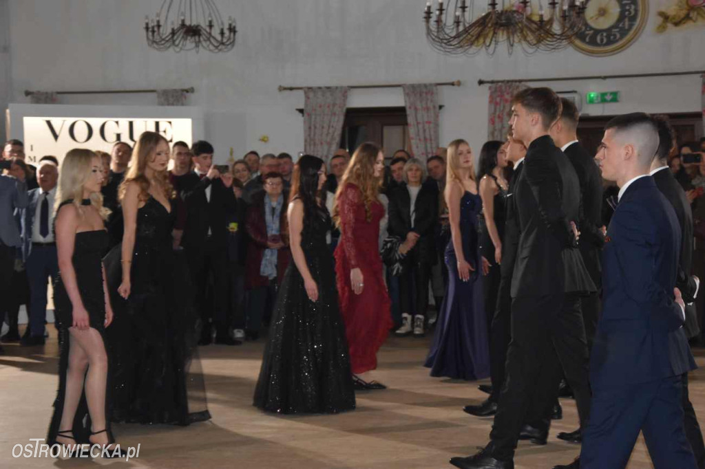 Studniówka „Chreptus”