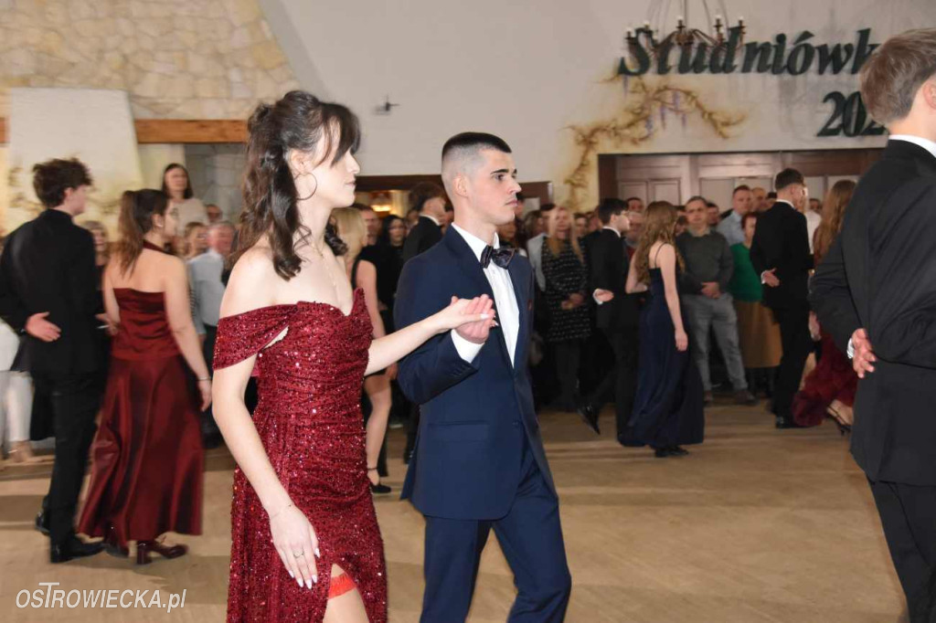 Studniówka „Chreptus”