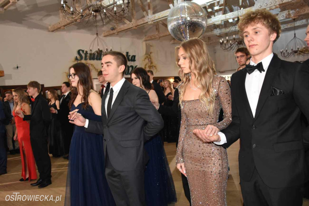 Studniówka „Chreptus”