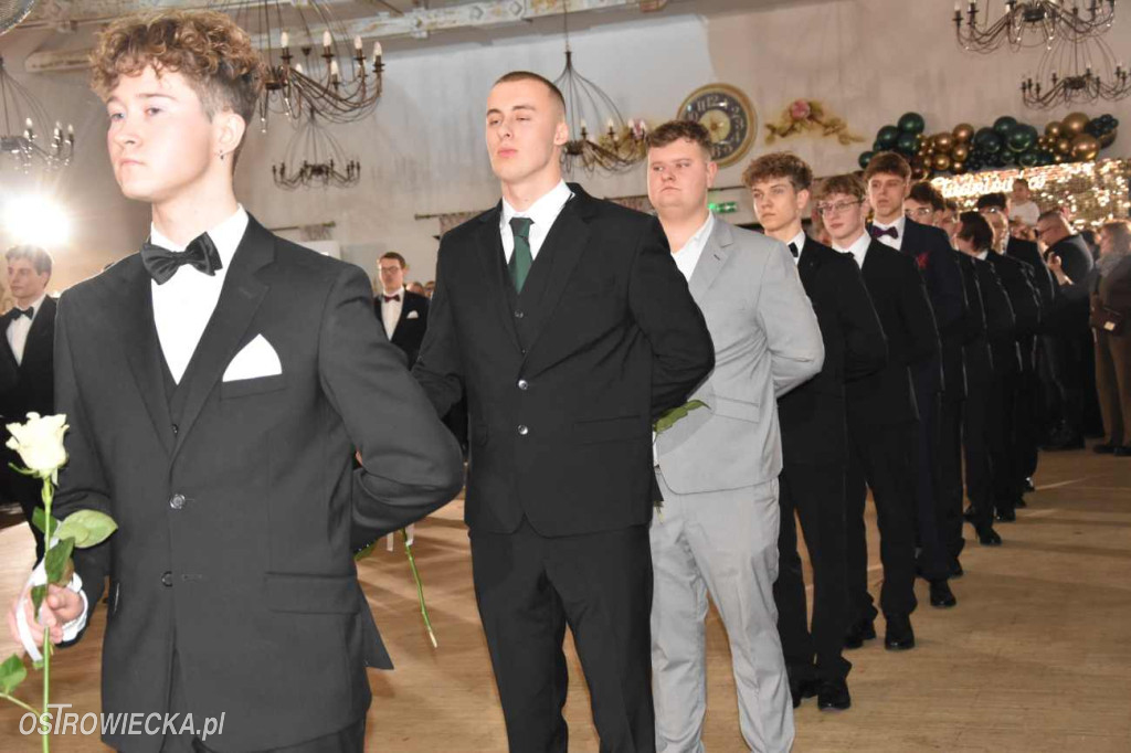 Studniówka „Chreptus”