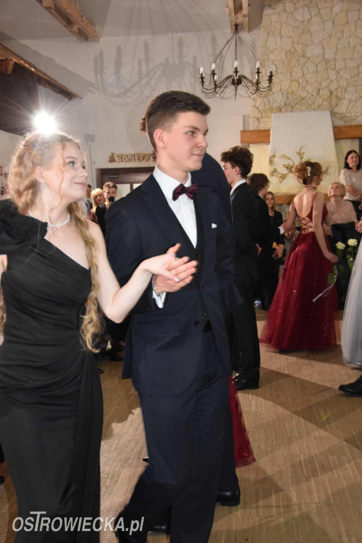 Studniówka „Chreptus”